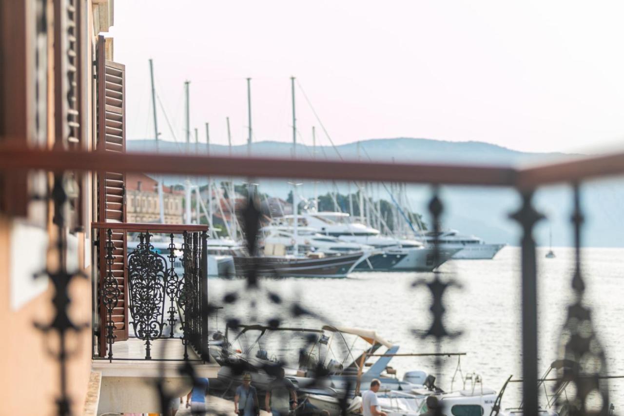 Ancora Faros Lägenhet Stari Grad  Exteriör bild