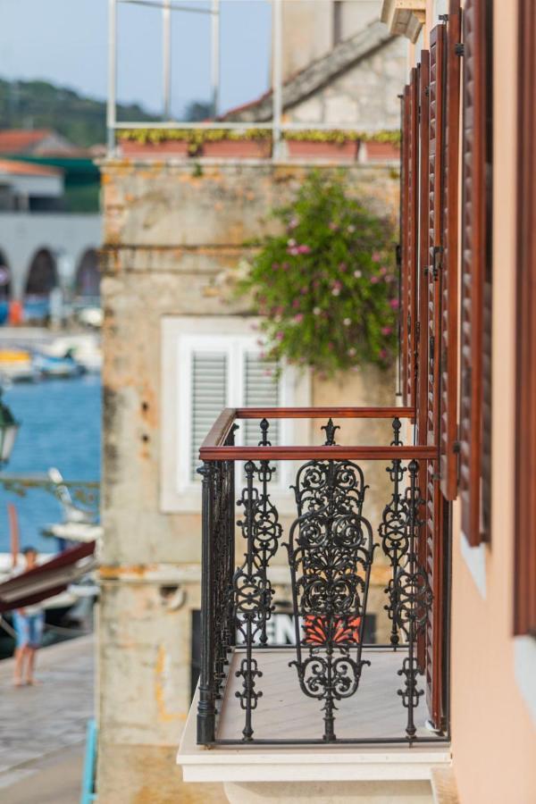 Ancora Faros Lägenhet Stari Grad  Exteriör bild